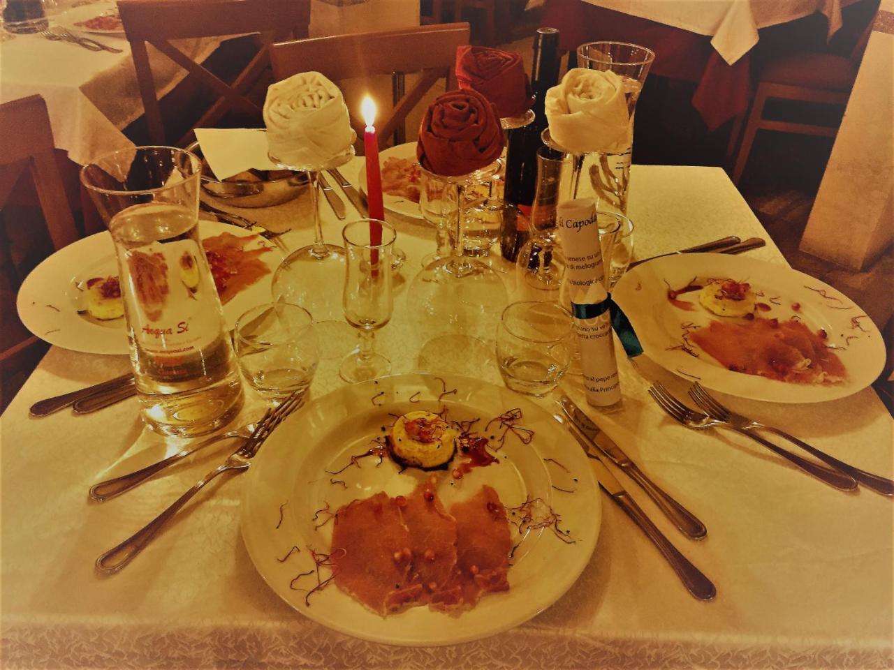 Hotel Togo Palace 泰尔米尼洛 外观 照片